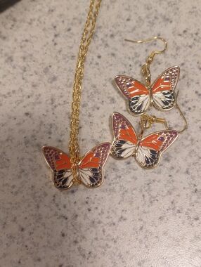 Gold-Tone Orange & Purple Butterfly Necklace and Earring Set